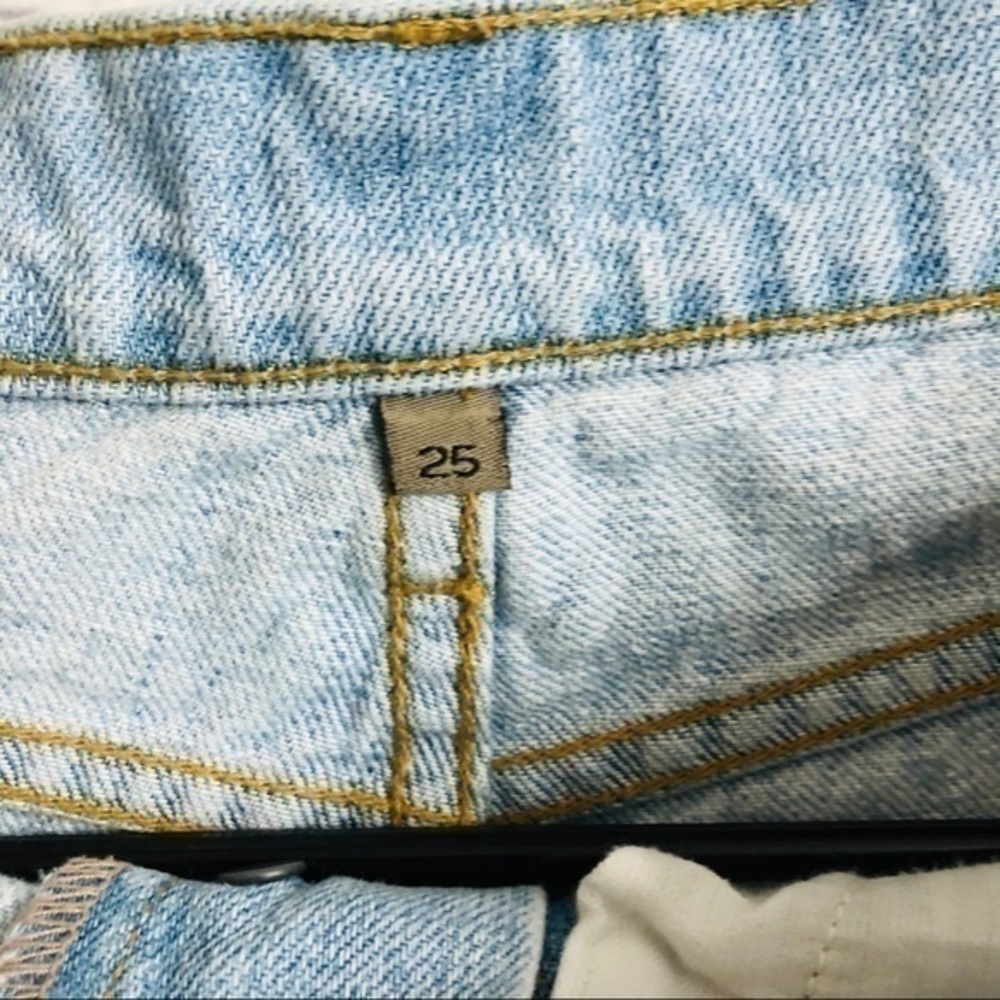 Carmar Jeans Shorts - Picture 10 of 10